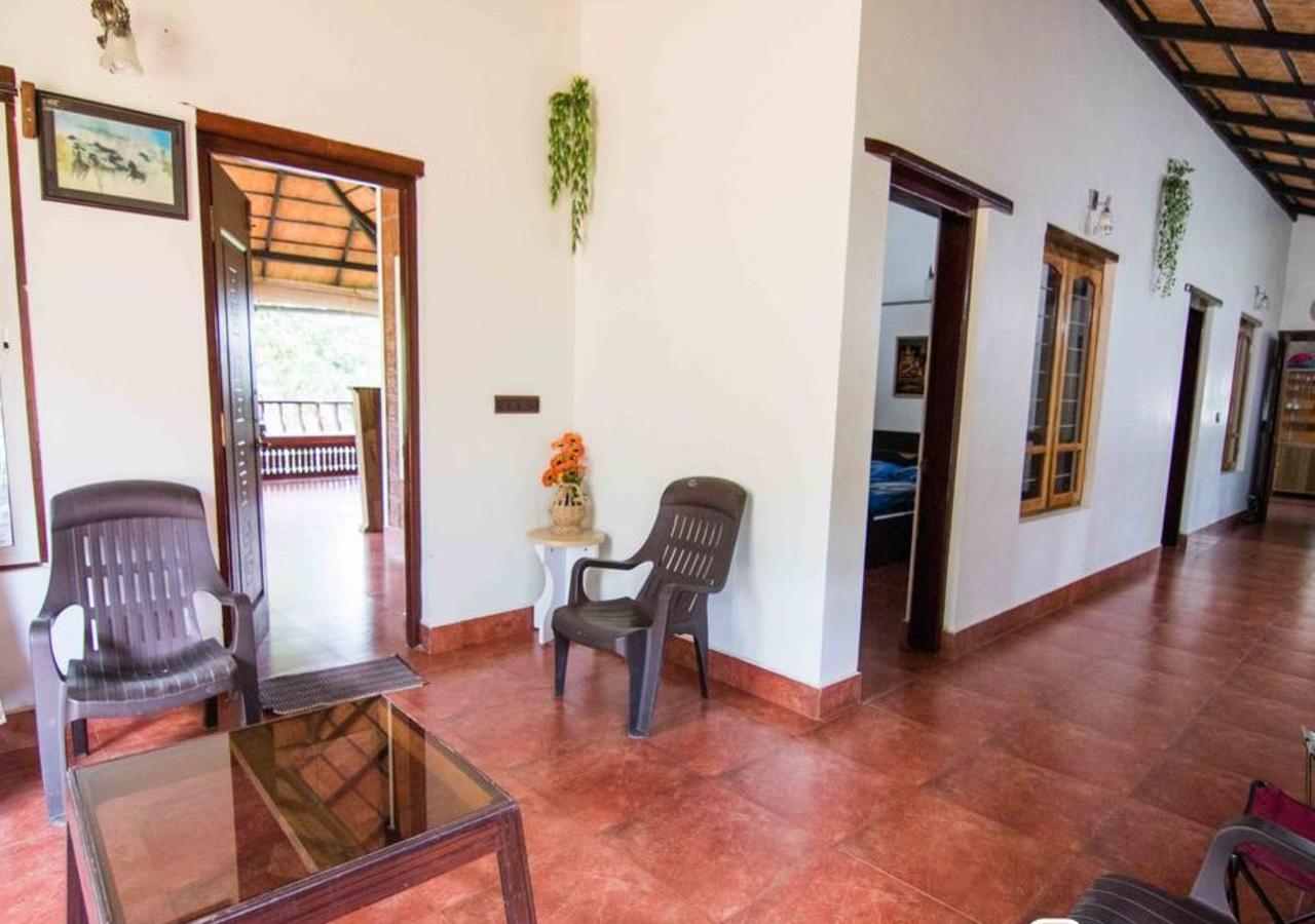 Wanders In Travel Company Hotel Madikeri Exterior foto