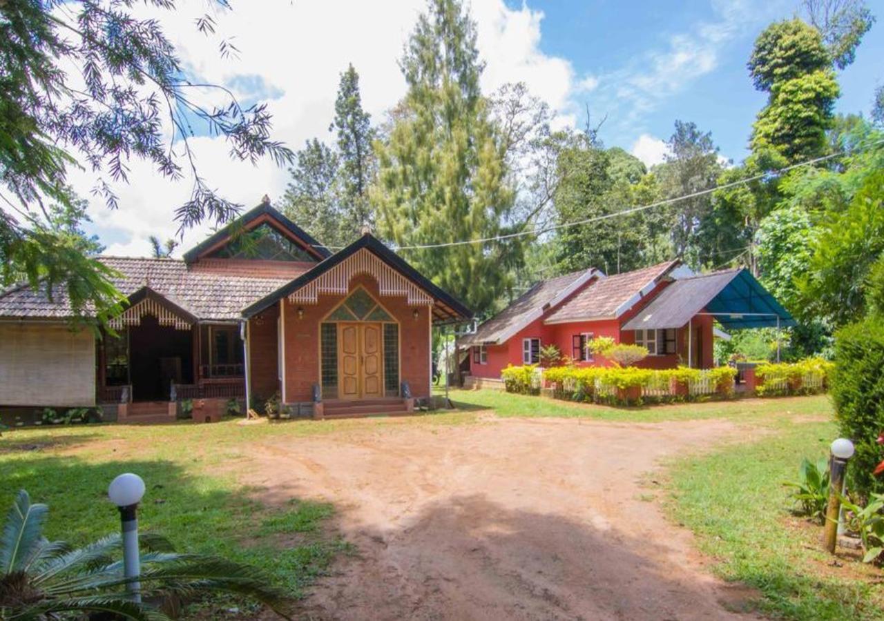 Wanders In Travel Company Hotel Madikeri Exterior foto